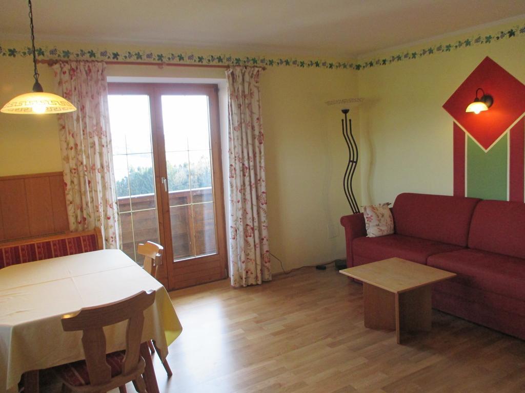 Stiedlbauerhof Vila Seeham Quarto foto