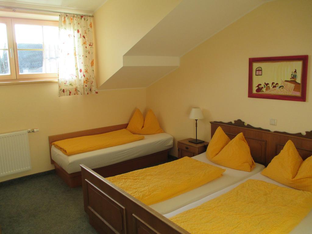 Stiedlbauerhof Vila Seeham Quarto foto