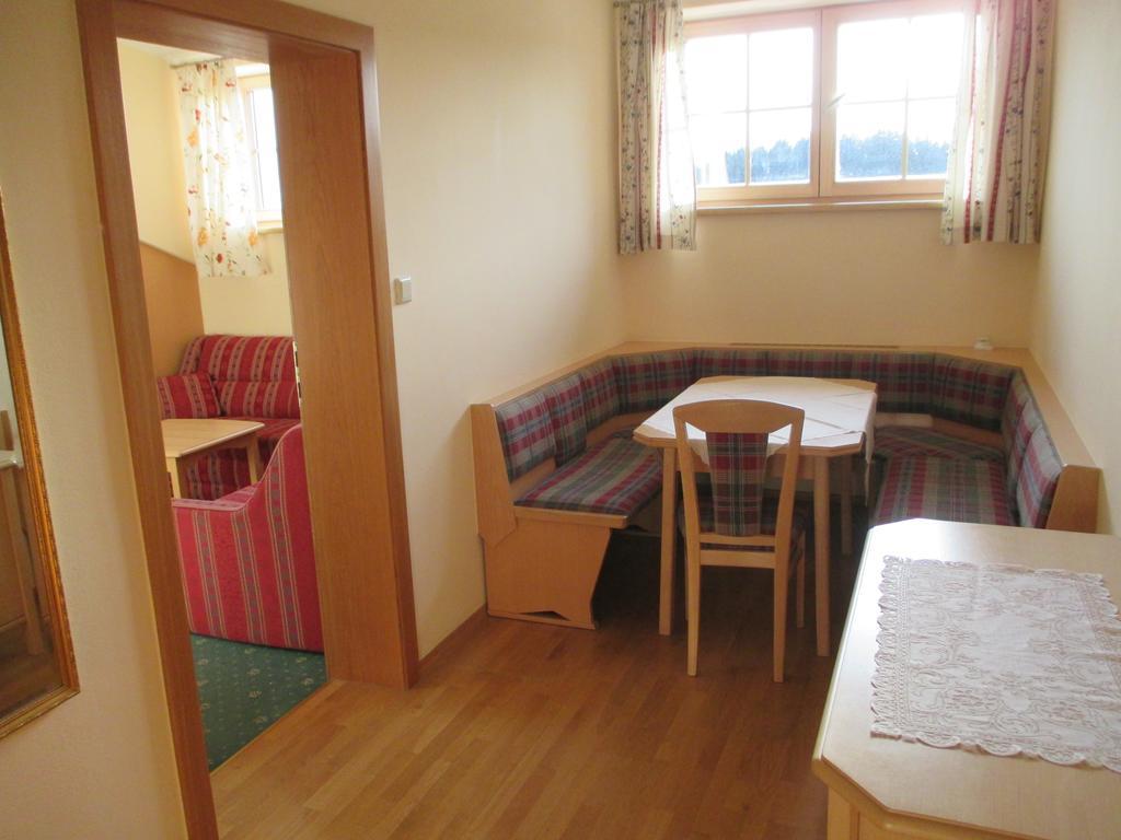Stiedlbauerhof Vila Seeham Quarto foto